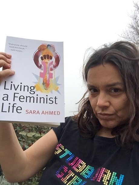 SARA AHMED FOTO