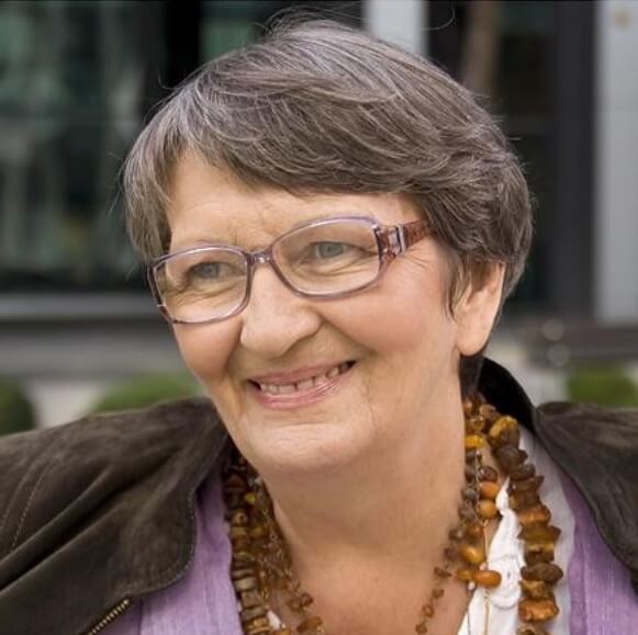 Razgovor sa osnivačicama: Svenka Savić